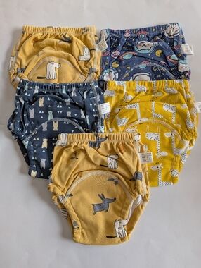 New UpAiry Toddler Training Pants Or Underwear Set Of 5 Size Small